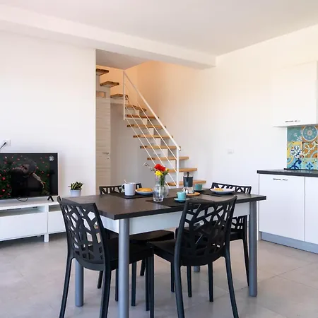 公寓 Guesthost - Borgo 84 - Terrazza Mare *